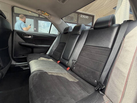 2016 Toyota Camry XSE