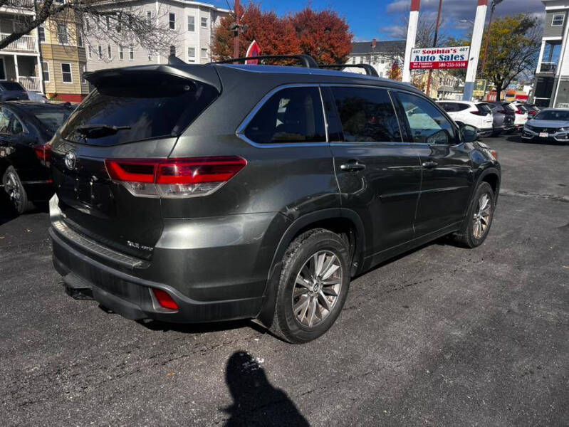 2017 Toyota Highlander