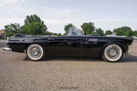 1956 Ford Thunderbird