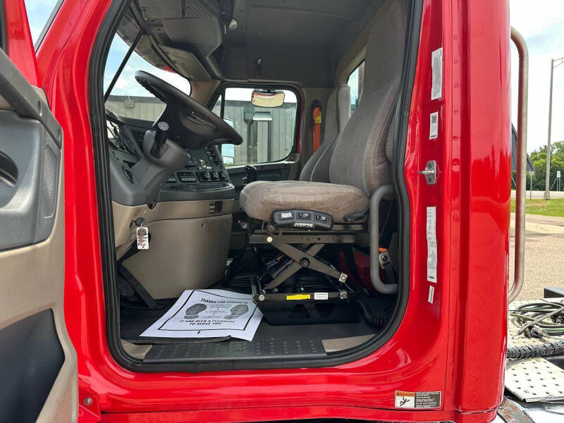 2017 Freightliner Cascadia