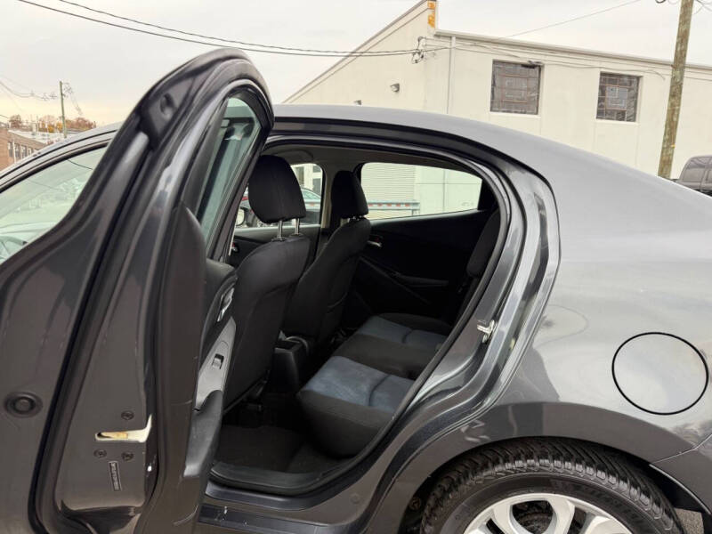 2017 Toyota Yaris iA