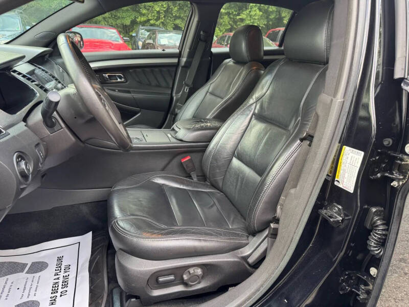 2016 Ford Taurus SEL