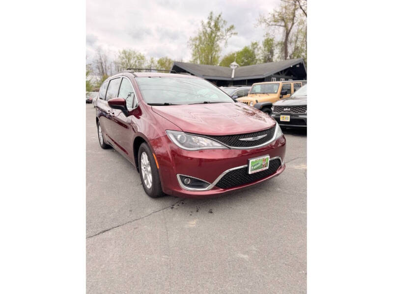 2017 Chrysler Pacifica Touring Plus