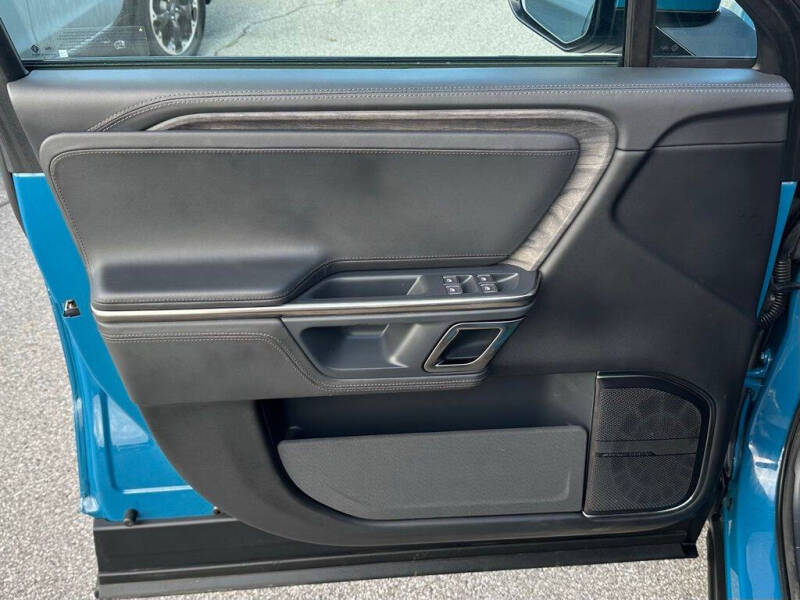 2022 Rivian R1T Adventure