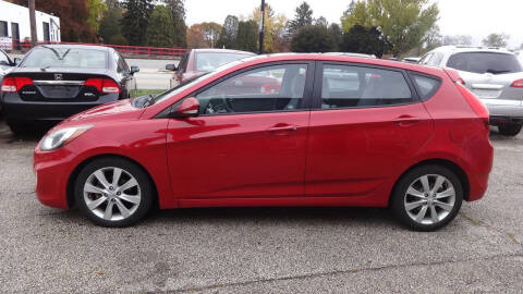 2013 Hyundai Accent SE