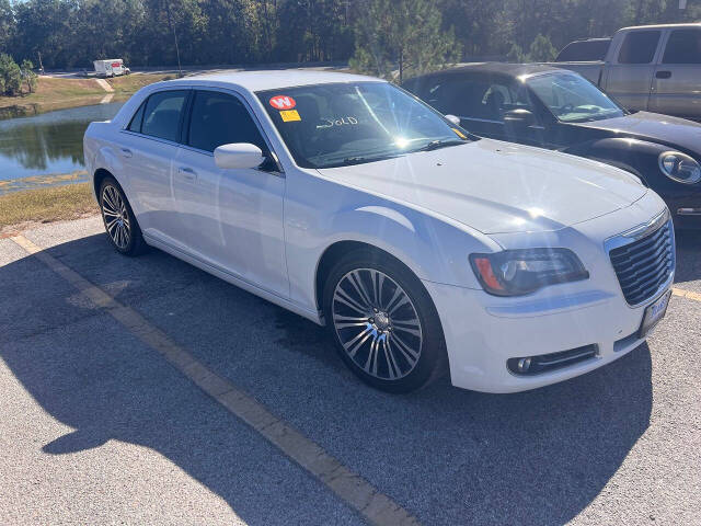 2013 Chrysler 300 for sale at Affordable Quality Motors LLC in Houston, TX