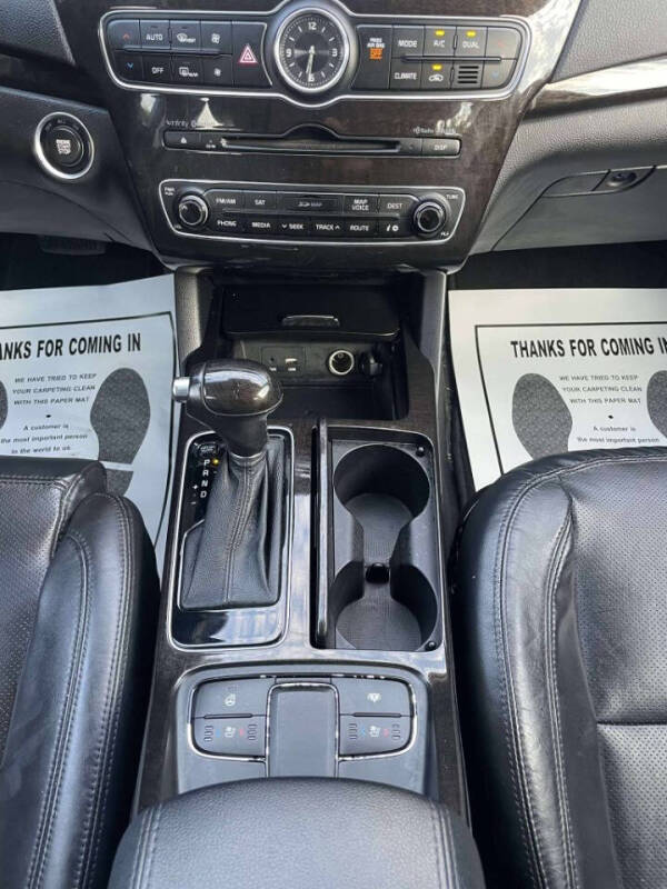 2015 Kia Cadenza Premium