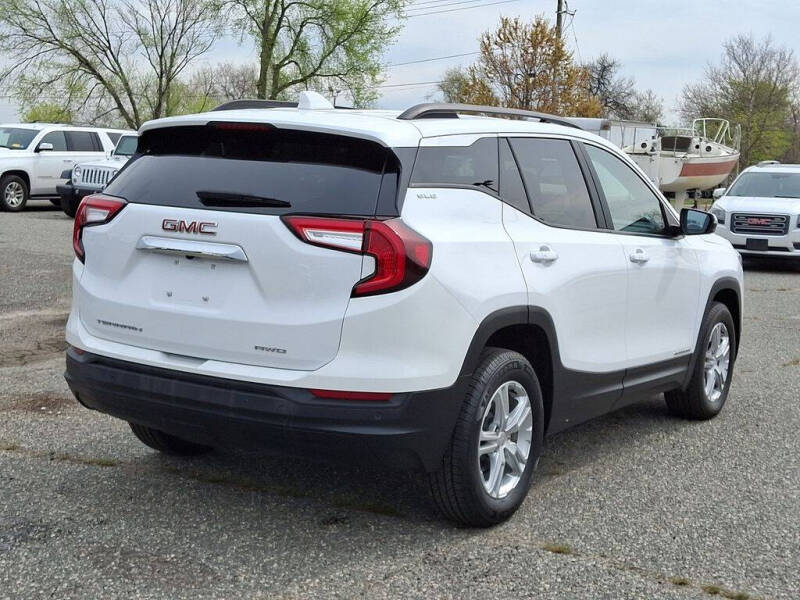 2023 GMC Terrain SLE