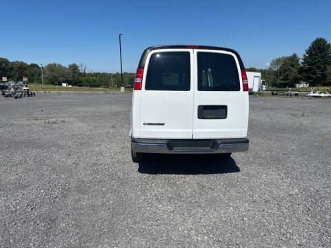 2023 Chevrolet Express 2500