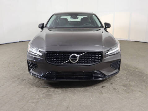 2025 Volvo S60 T8 Ultra