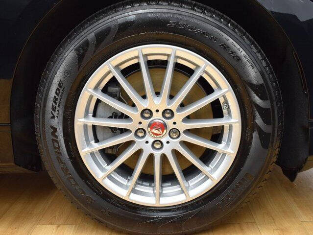 2019 Jaguar I-PACE EV400 S