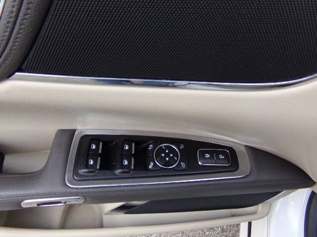 2017 Lincoln Continental Select