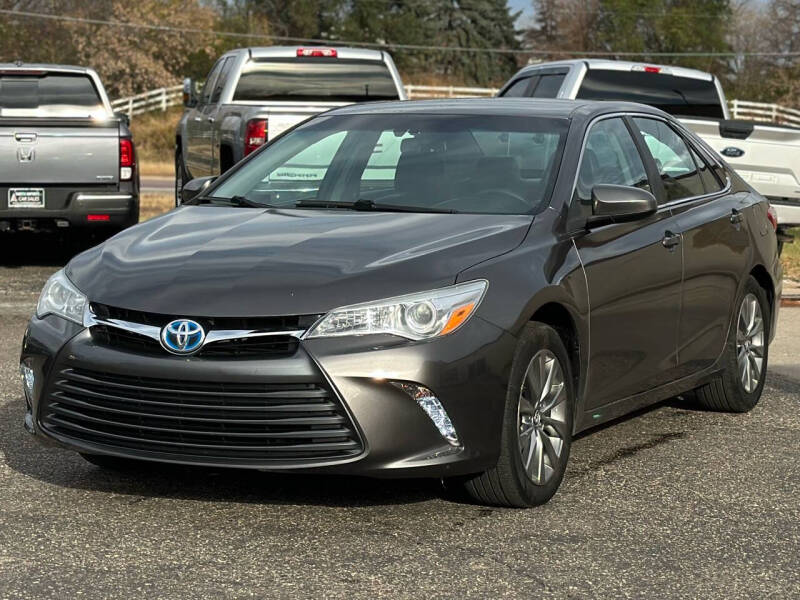 2017 Toyota Camry Hybrid for sale at North Imports LLC in Burnsville MN