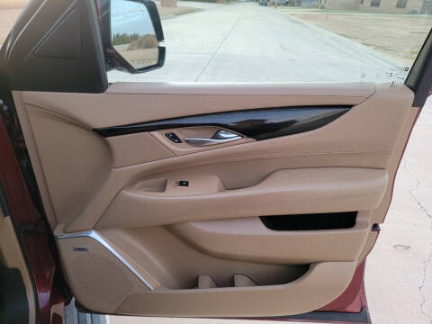 2019 Cadillac Escalade Platinum