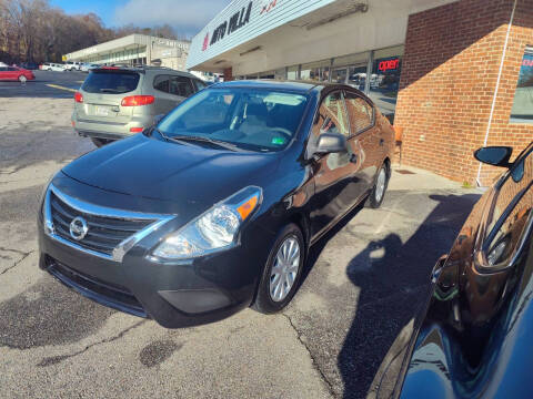 2015 Nissan Versa 1.6 S