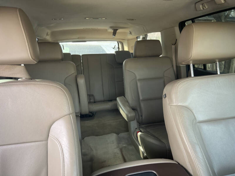 2015 Chevrolet Suburban LT