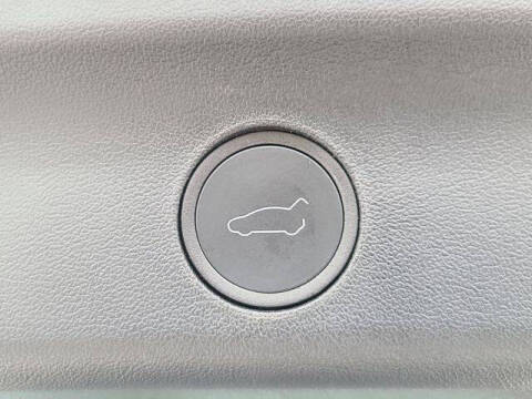 2024 Tesla Model Y Performance