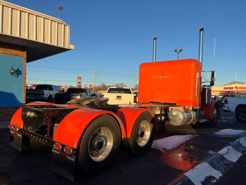 1984 Peterbilt 359