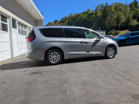 2019 Chrysler Pacifica Touring L