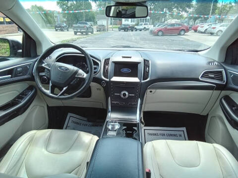 2019 Ford Edge Titanium