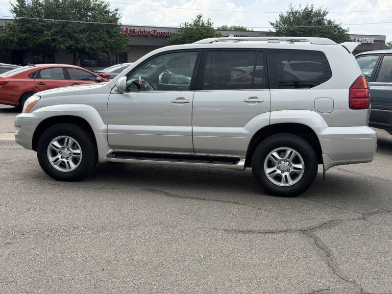 2004 Lexus GX 470