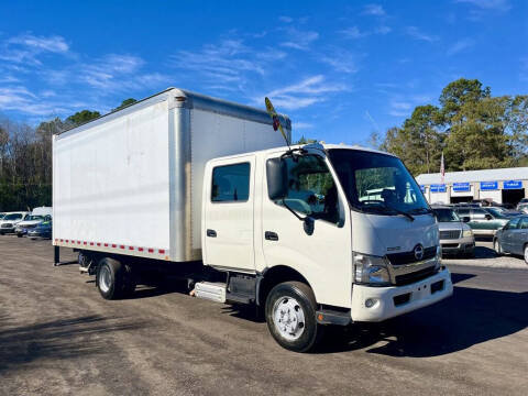 2016 Hino 155