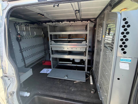 2017 Chevrolet Express 2500