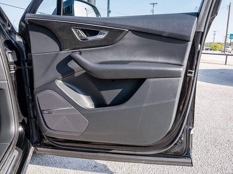 2020 Audi Q7 quattro Premium Plus 55 TFSI