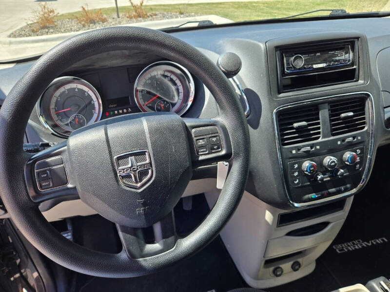 2016 Dodge Grand Caravan American Value Package