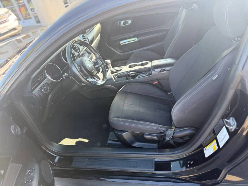 2021 Ford Mustang