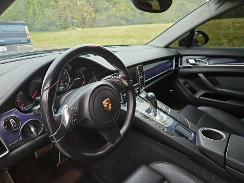 2014 Porsche Panamera 4