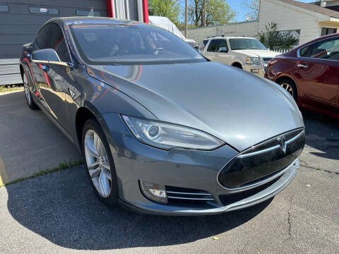 2014 Tesla Model S