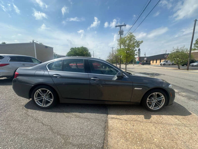 2015 BMW 5 Series 528i