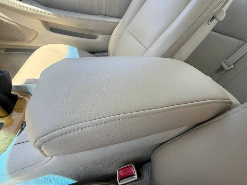2003 Lexus SC 430