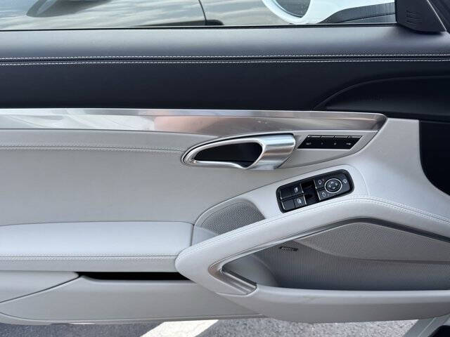 2025 Porsche 718 Boxster