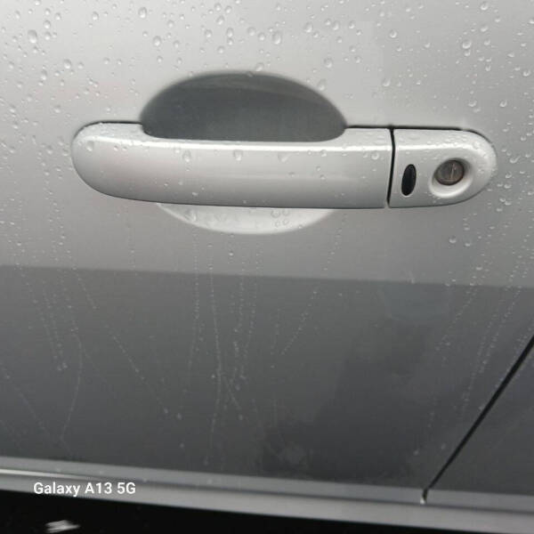 2010 Nissan Versa 1.8 SL