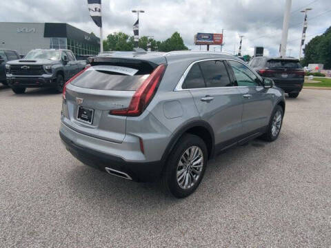 2025 Cadillac XT4 Premium Luxury