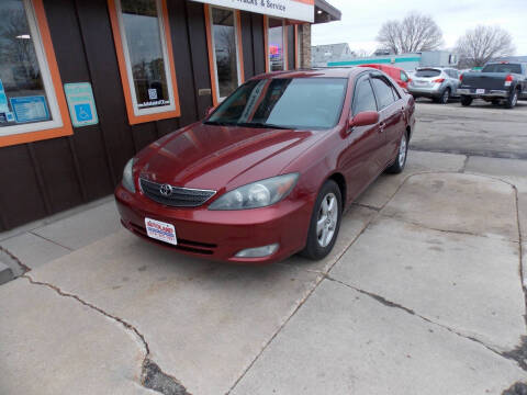 2004 Toyota Camry for sale at Autoland in Cedar Rapids IA