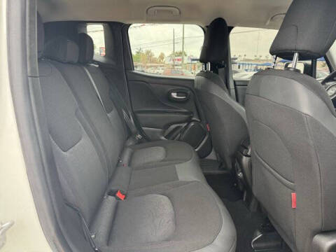 2023 Jeep Renegade Trailhawk