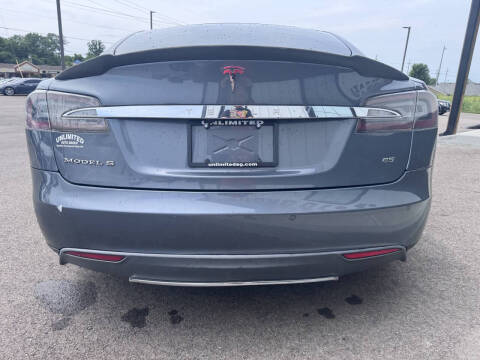 2013 Tesla Model S