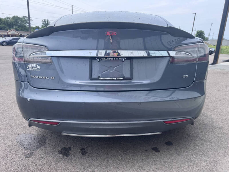 2013 Tesla Model S