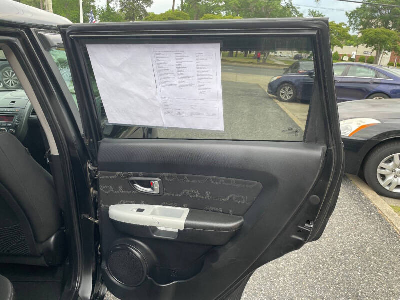 2012 Kia Soul +