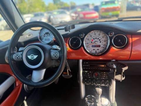 2006 MINI Cooper S