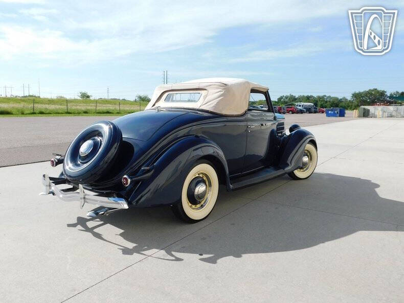 1936 Ford Cabriolet