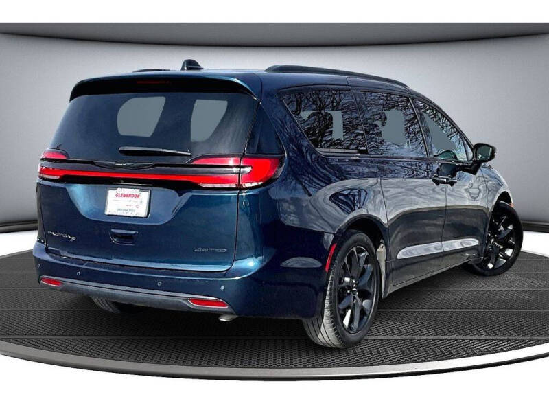2025 Chrysler Pacifica Limited
