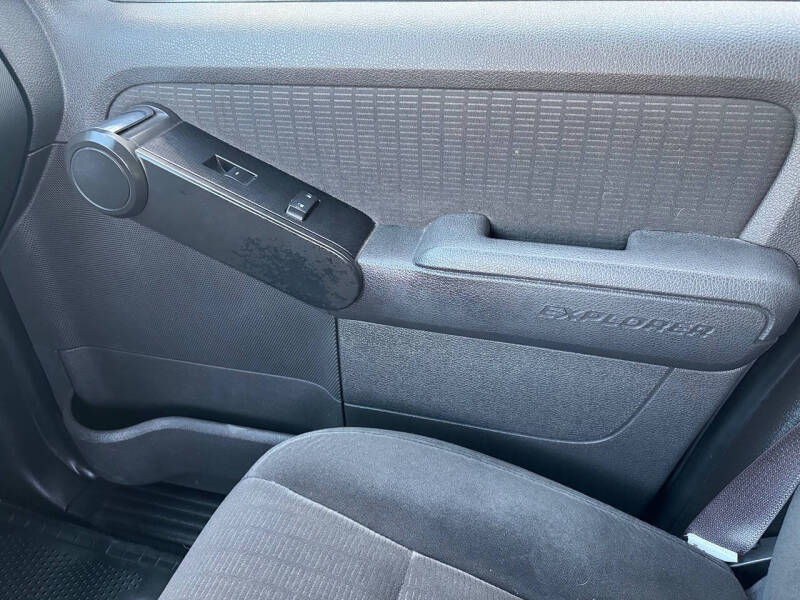 2010 Ford Explorer XLT