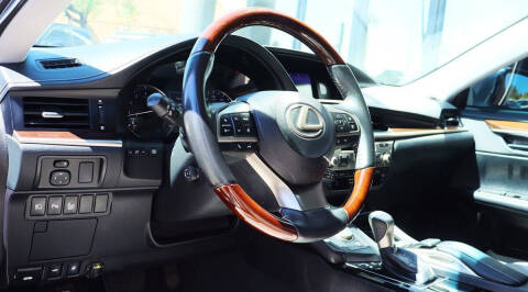 2017 Lexus ES 350