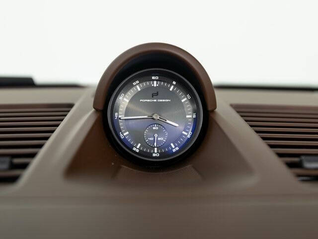 2022 Porsche 911 Turbo S