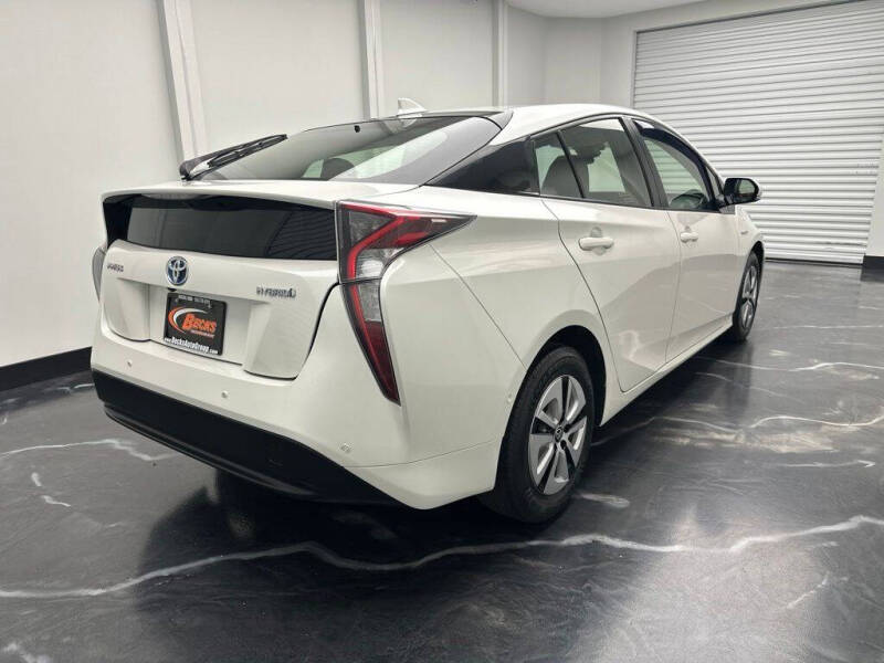 2018 Toyota Prius Three