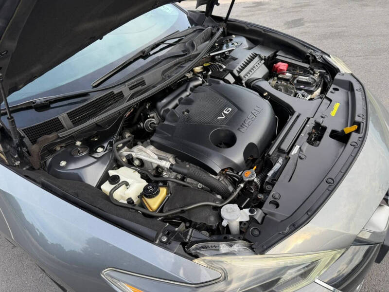 2017 Nissan Maxima